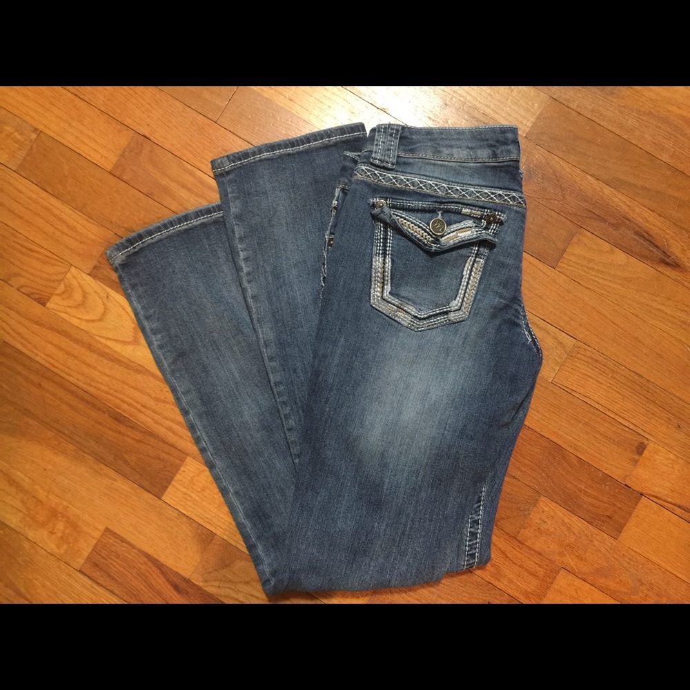 Maurices bootcut jeans size 5/6